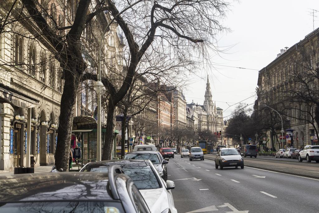 Authentic Grand Boulevard Budapest Extérieur photo